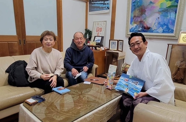 青島神社の長友宮司
